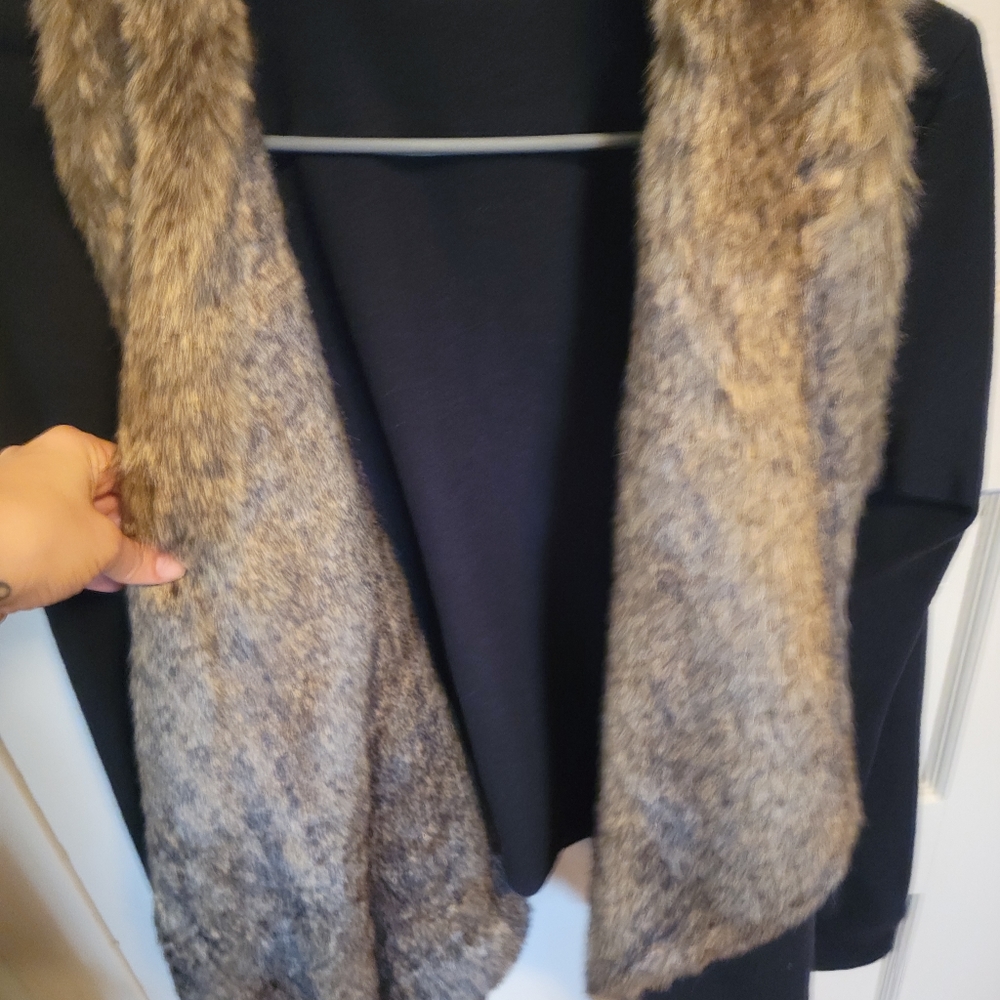 Faux fur cotton jacket /sweater. Never worn . - Picture 2 of 3